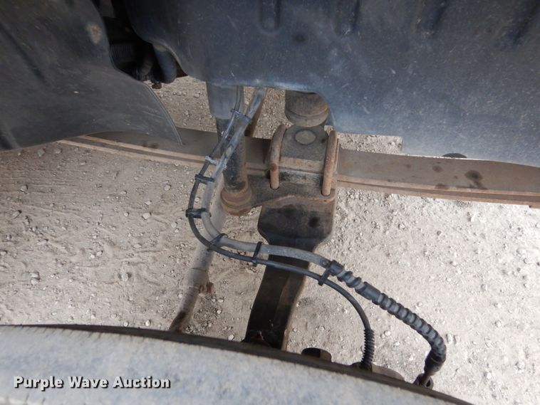 image for item EC9087 2006 GMC C4500 flatbed truck