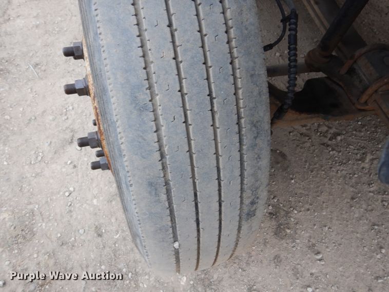 image for item EC9087 2006 GMC C4500 flatbed truck