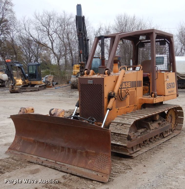 image for item EC9088 1988 Case 850D dozer