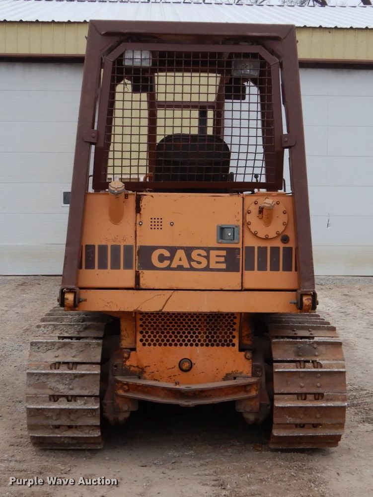 image for item EC9088 1988 Case 850D dozer