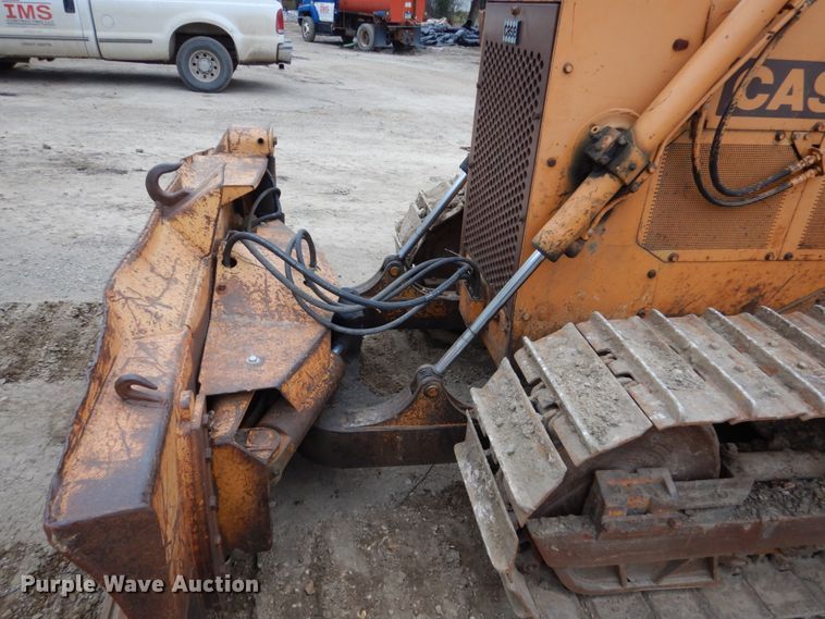 image for item EC9088 1988 Case 850D dozer