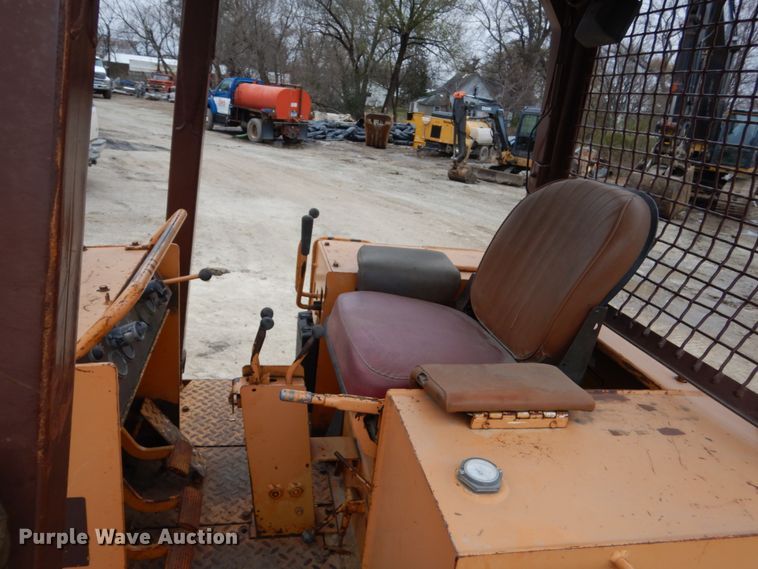 image for item EC9088 1988 Case 850D dozer