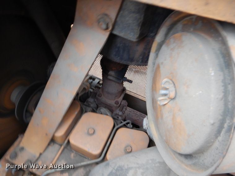 image for item EC9088 1988 Case 850D dozer