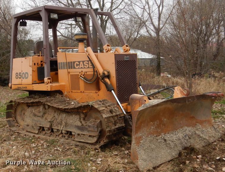 image for item EC9089 1991 Case 850D dozer
