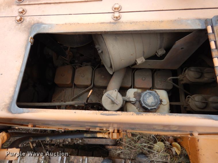 image for item EC9089 1991 Case 850D dozer