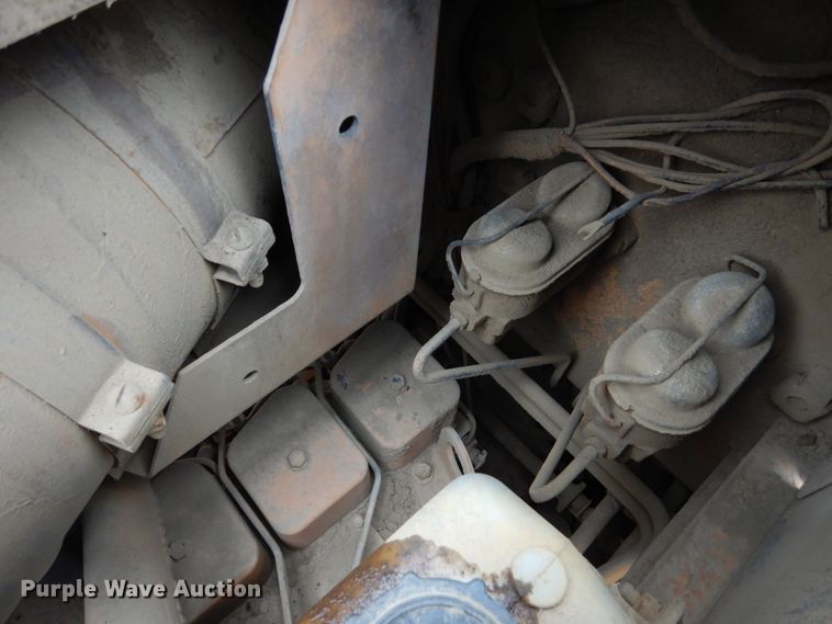 image for item EC9089 1991 Case 850D dozer