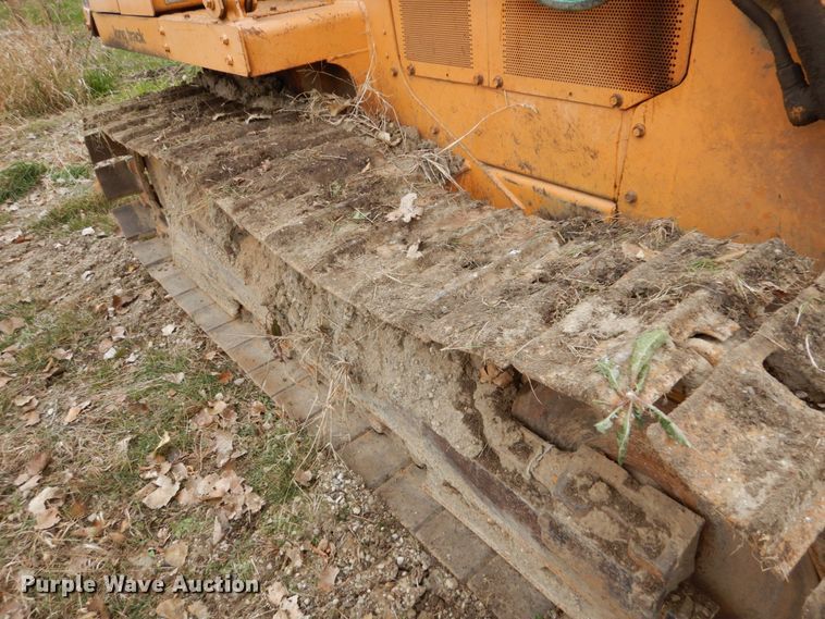 image for item EC9089 1991 Case 850D dozer