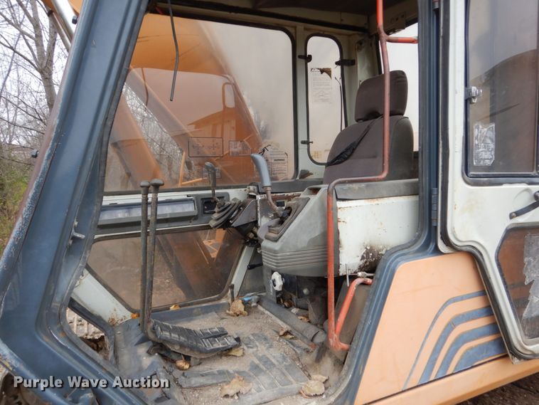 image for item EC9090 1994 Case 9010 excavator