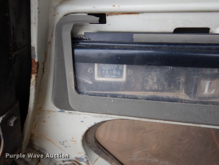 image for item EC9090 1994 Case 9010 excavator