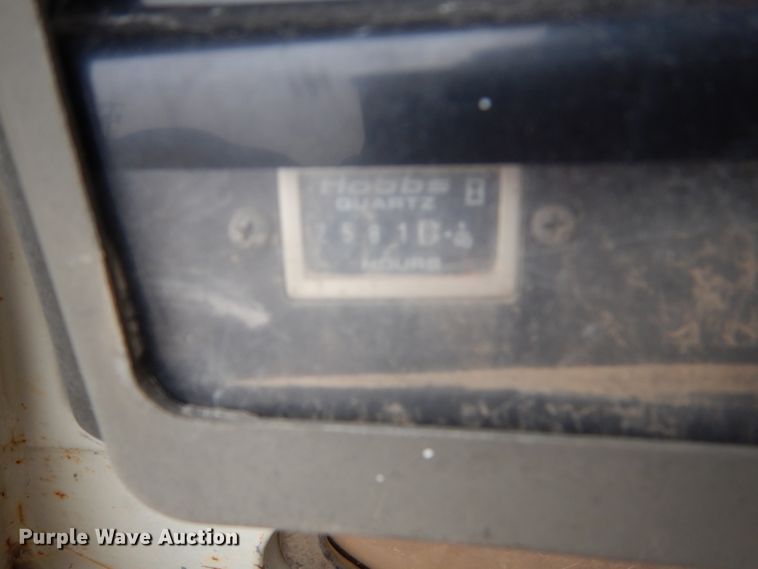 image for item EC9090 1994 Case 9010 excavator