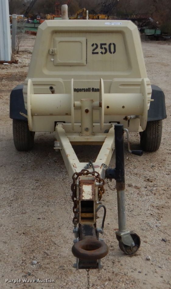 image for item EC9113 2005 Ingersoll Rand P250WJD air compressor