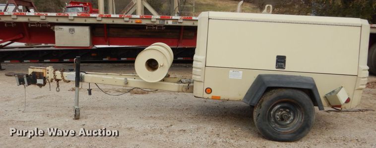 image for item EC9113 2005 Ingersoll Rand P250WJD air compressor