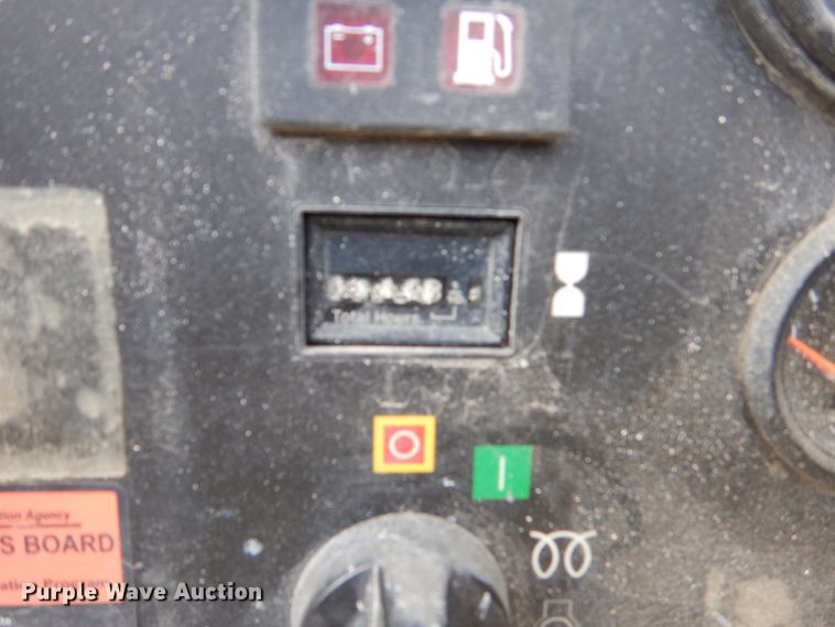 image for item EC9113 2005 Ingersoll Rand P250WJD air compressor