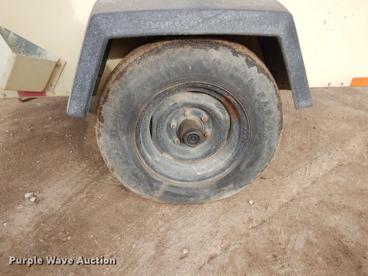 image for item EC9113 2005 Ingersoll Rand P250WJD air compressor