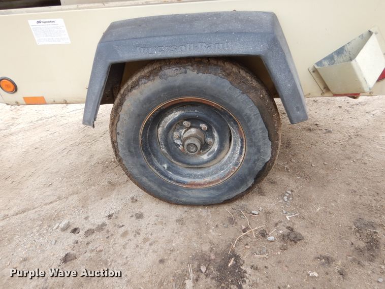 image for item EC9113 2005 Ingersoll Rand P250WJD air compressor