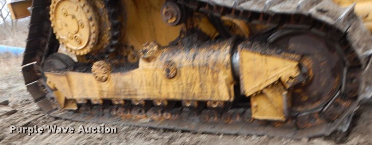 image for item EC9114 1987 Caterpillar D4H dozer