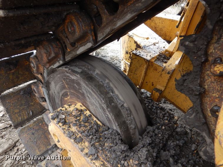 image for item EC9114 1987 Caterpillar D4H dozer