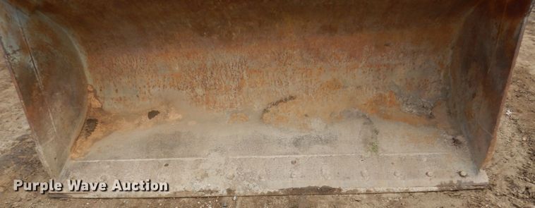 image for item EC9115 1994 Daewoo Mega 200 wheel loader