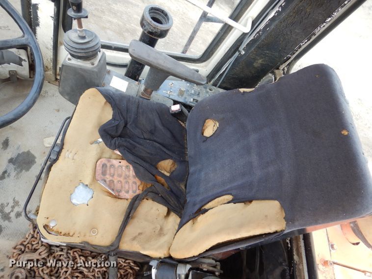image for item EC9115 1994 Daewoo Mega 200 wheel loader
