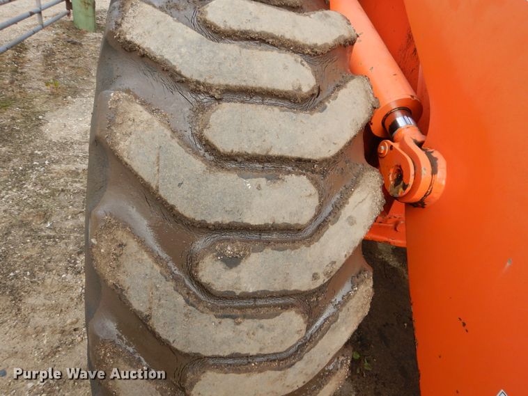 image for item EC9115 1994 Daewoo Mega 200 wheel loader