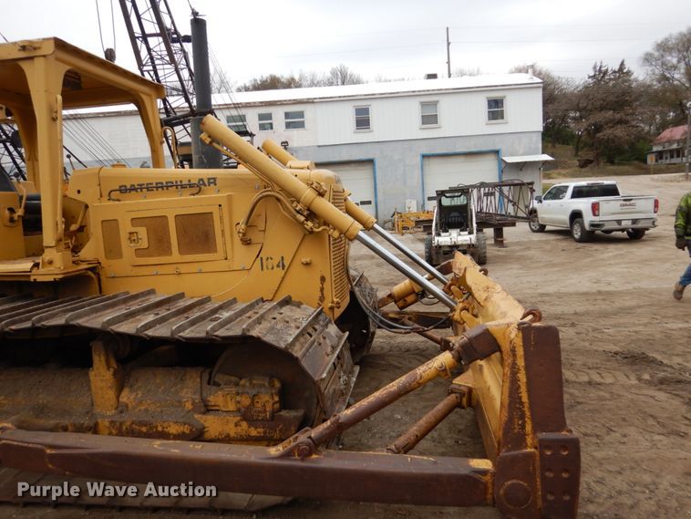 image for item EC9116 1979 Caterpillar D6D dozer