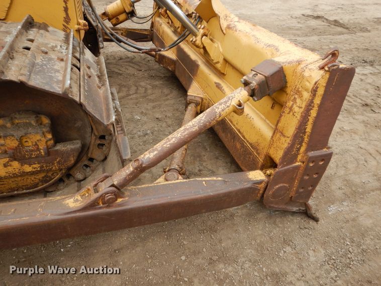 image for item EC9116 1979 Caterpillar D6D dozer