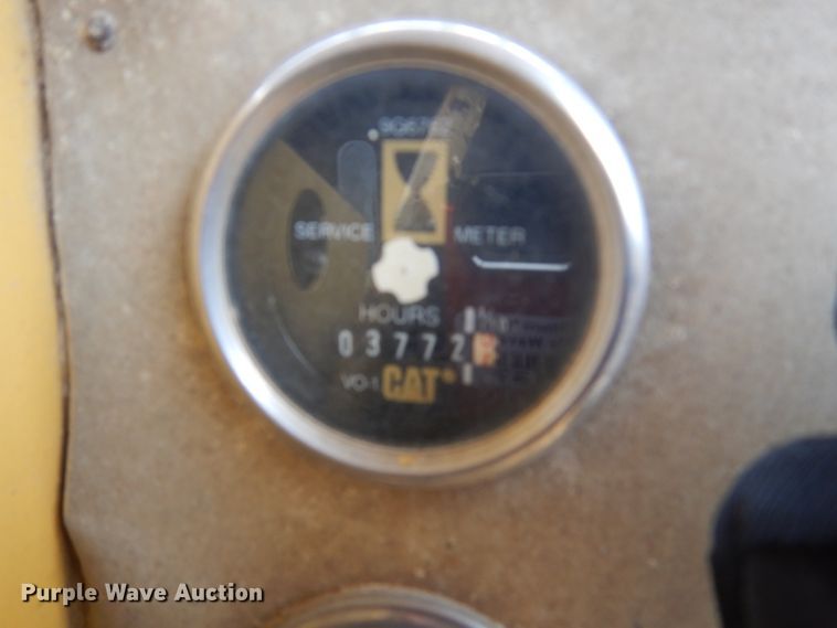 image for item EC9116 1979 Caterpillar D6D dozer