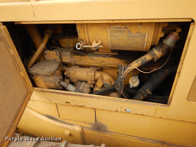 image for item EC9116 1979 Caterpillar D6D dozer