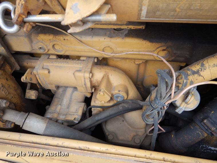 image for item EC9116 1979 Caterpillar D6D dozer