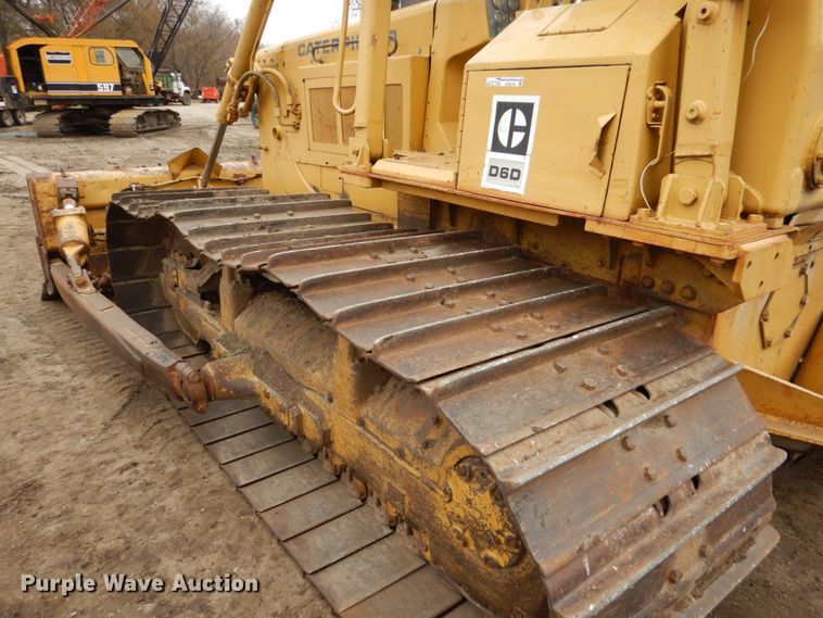 image for item EC9116 1979 Caterpillar D6D dozer