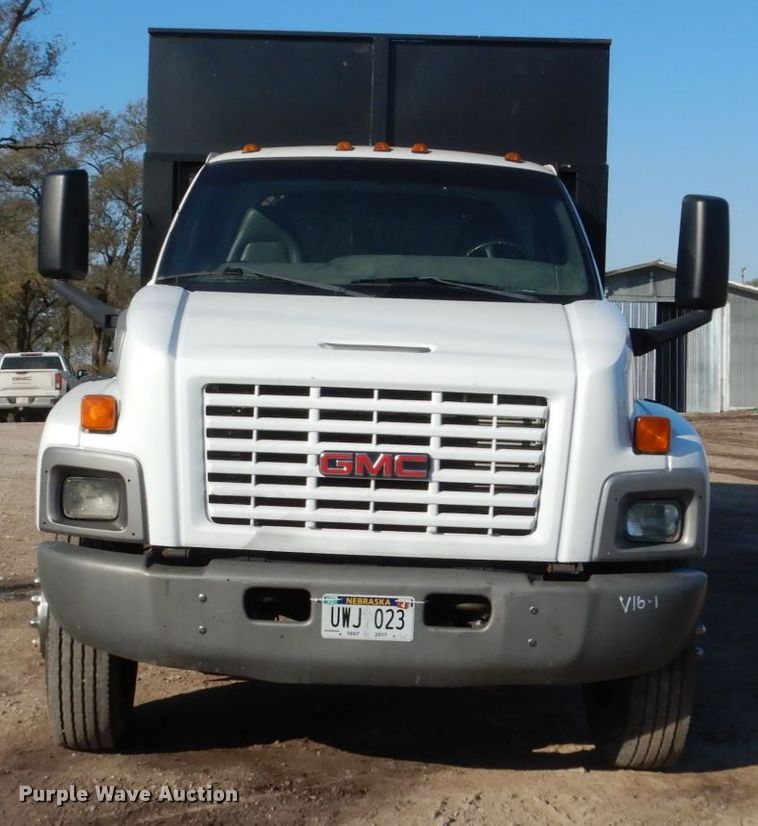 image for item EC9132 2003 GMC 7500 dump truck