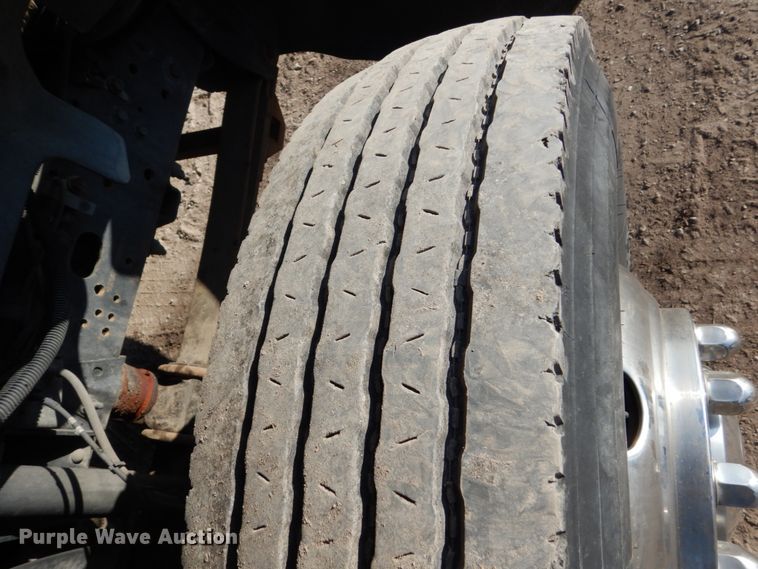 image for item EC9132 2003 GMC 7500 dump truck