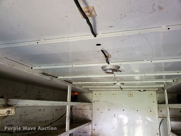 image for item EK9101 2006 International 7400 utility truck