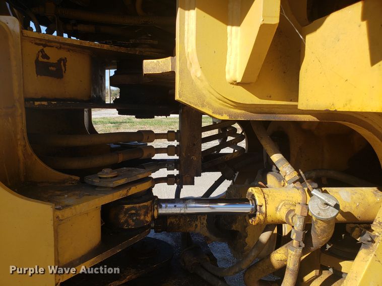 image for item ET9961 1994 Caterpillar 918F wheel loader