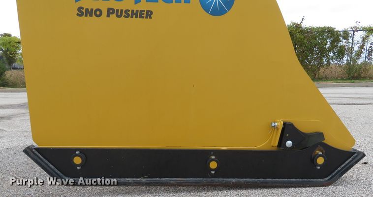 image for item EV9747 Pro-Tech IS16L snow pusher