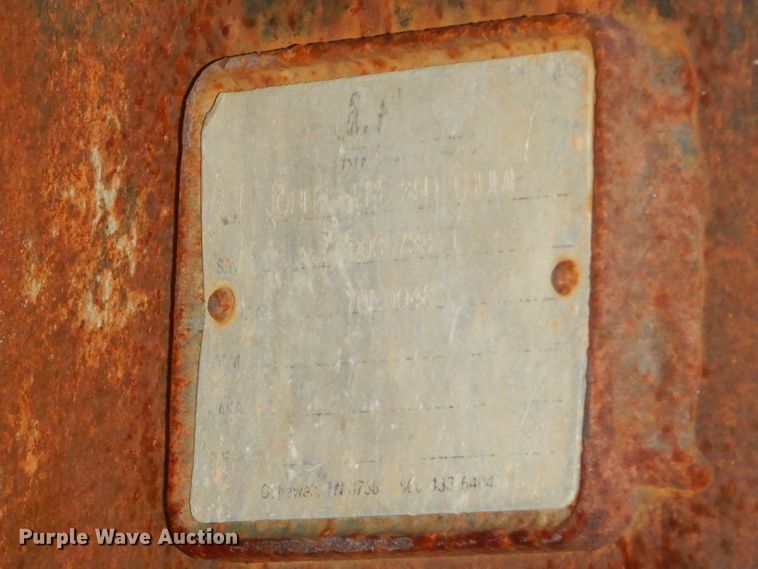 image for item FA9828 (3) hydraulic excavator thumbs