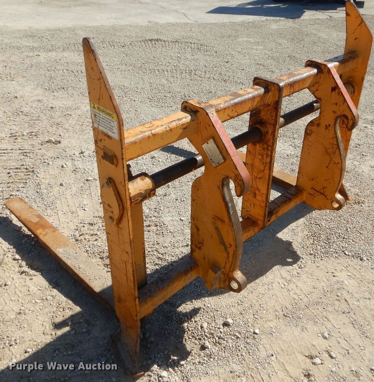 image for item FA9829 JRB 580M 44"L pallet forks