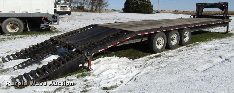 image for item FD9302 2003 Travalong equipment trailer
