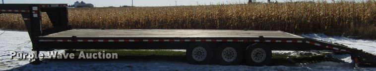 image for item FD9302 2003 Travalong equipment trailer