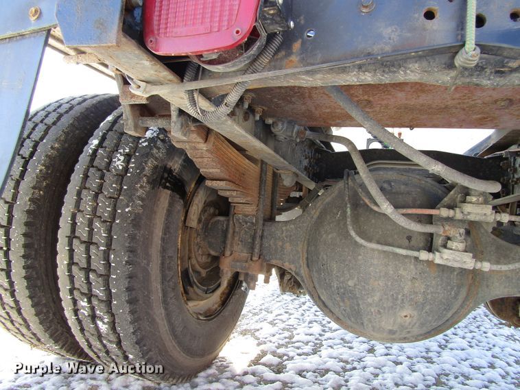 image for item FD9303 1991 Ford L9000 semi truck