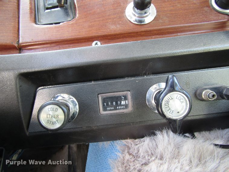 image for item FD9303 1991 Ford L9000 semi truck