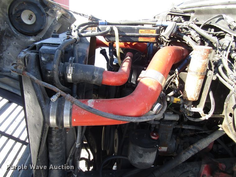 image for item FD9303 1991 Ford L9000 semi truck