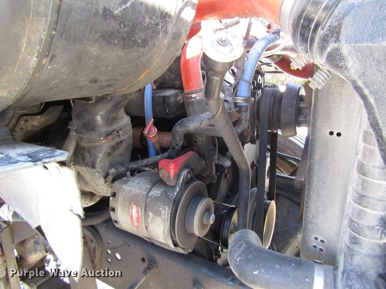 image for item FD9303 1991 Ford L9000 semi truck