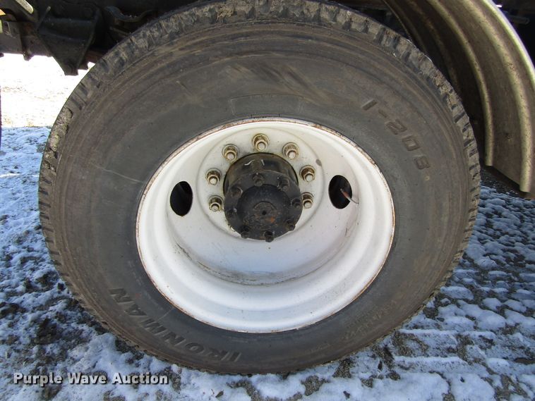 image for item FD9303 1991 Ford L9000 semi truck