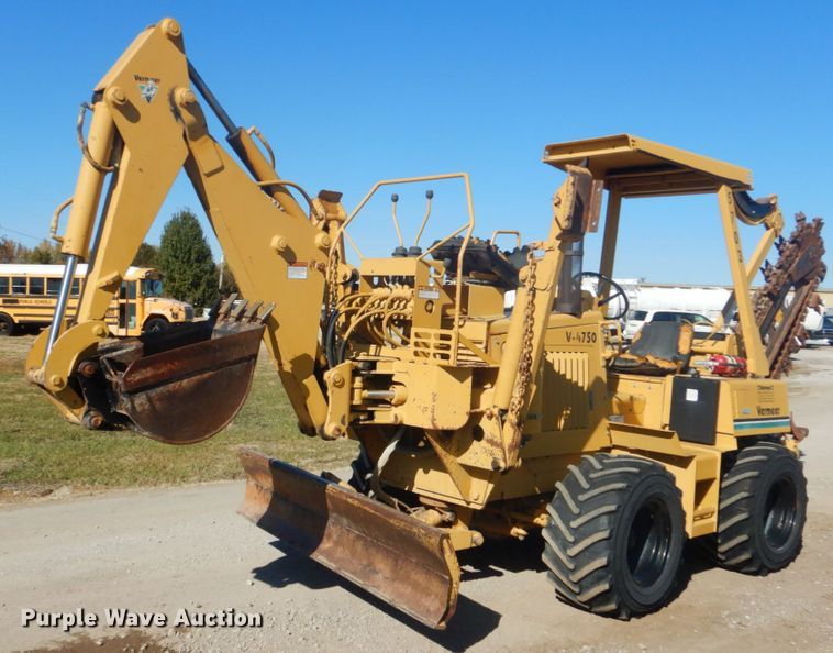 image for item FF9073 1994 Vermeer V4750 trencher