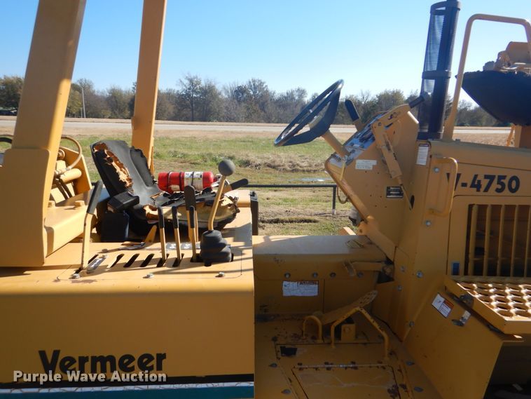 image for item FF9073 1994 Vermeer V4750 trencher