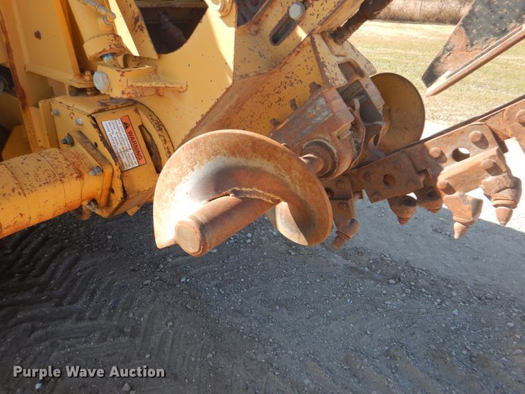 image for item FF9073 1994 Vermeer V4750 trencher