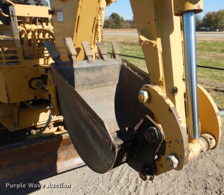 image for item FF9073 1994 Vermeer V4750 trencher