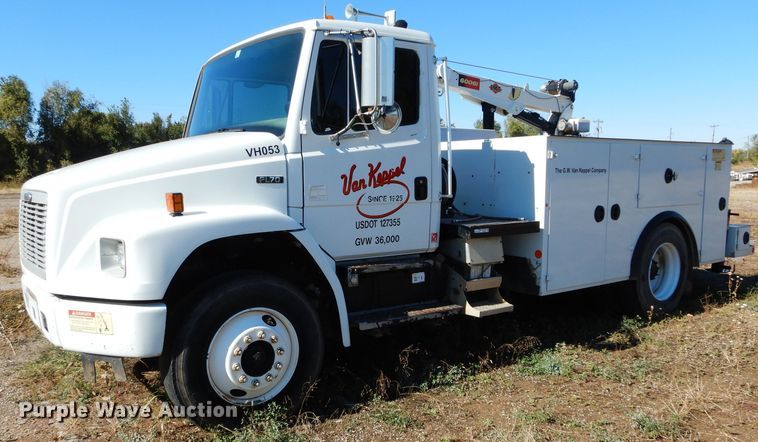 image for item FK9967 2004 Freightliner FL70 utility bed truck with crane