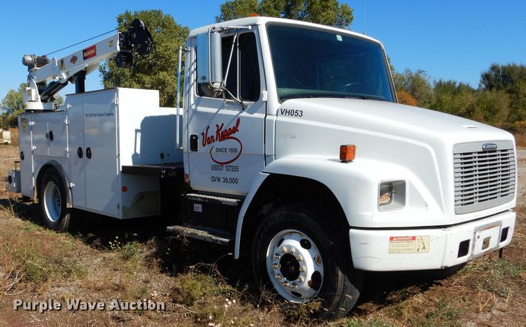 image for item FK9967 2004 Freightliner FL70 utility bed truck with crane